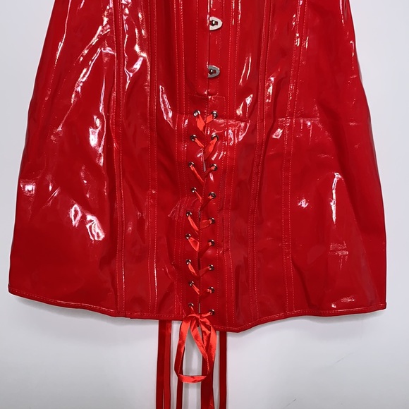 NEW ALIVILA Y Red Faux Leather Fashion Corset Dress - Picture 5 of 12